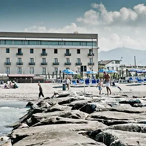 Hotel Rondine, Marinella di Sarzana